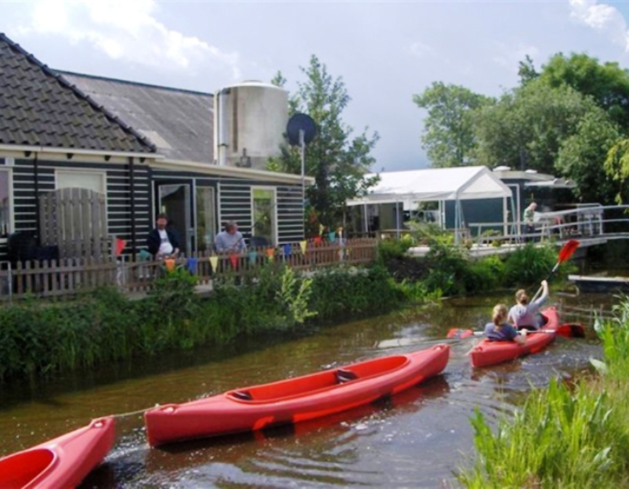 heerlijk kanoen, boerencamping, feestlocatie  in Kwadijk